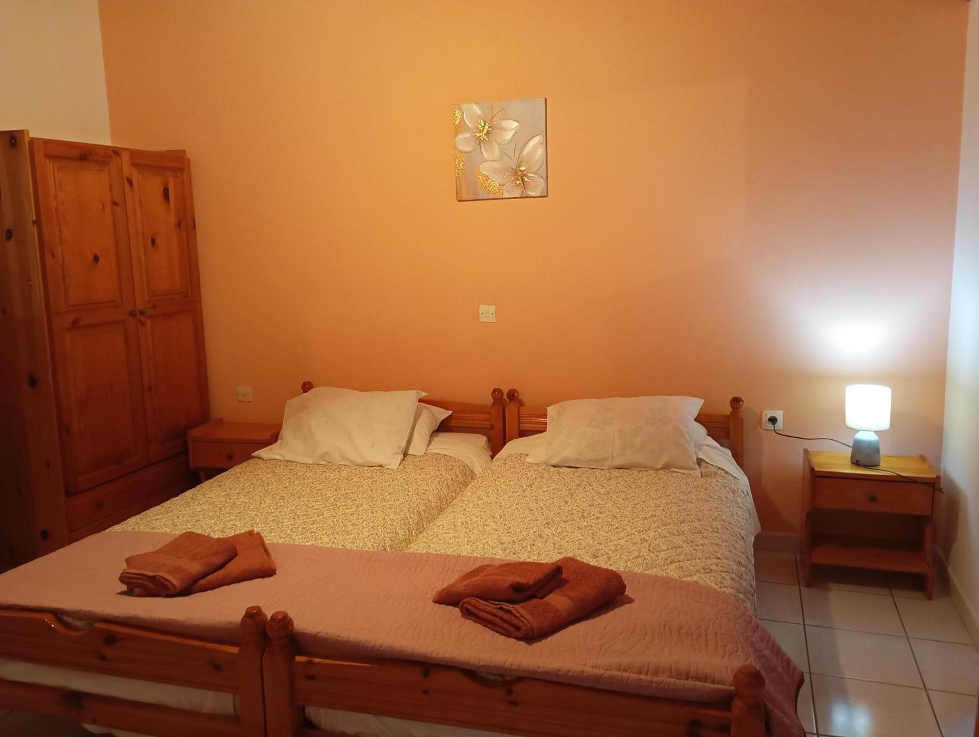 Mylonas Rooms Pandokrátor 外观 照片